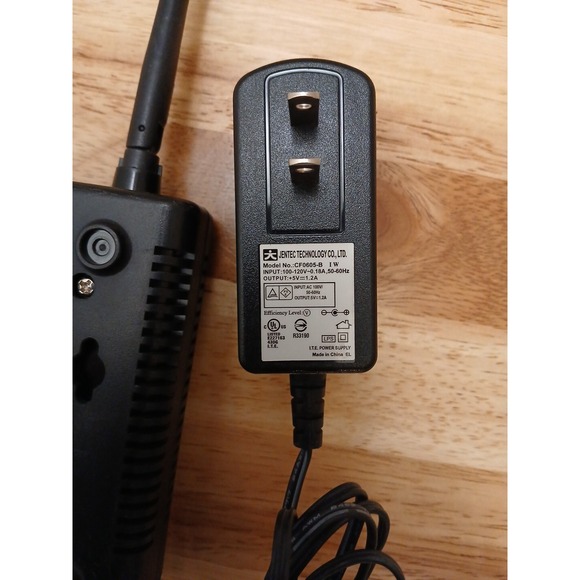 Frys Wireless Router Model FR-300RTR Good Condition - Picture 5 of 5